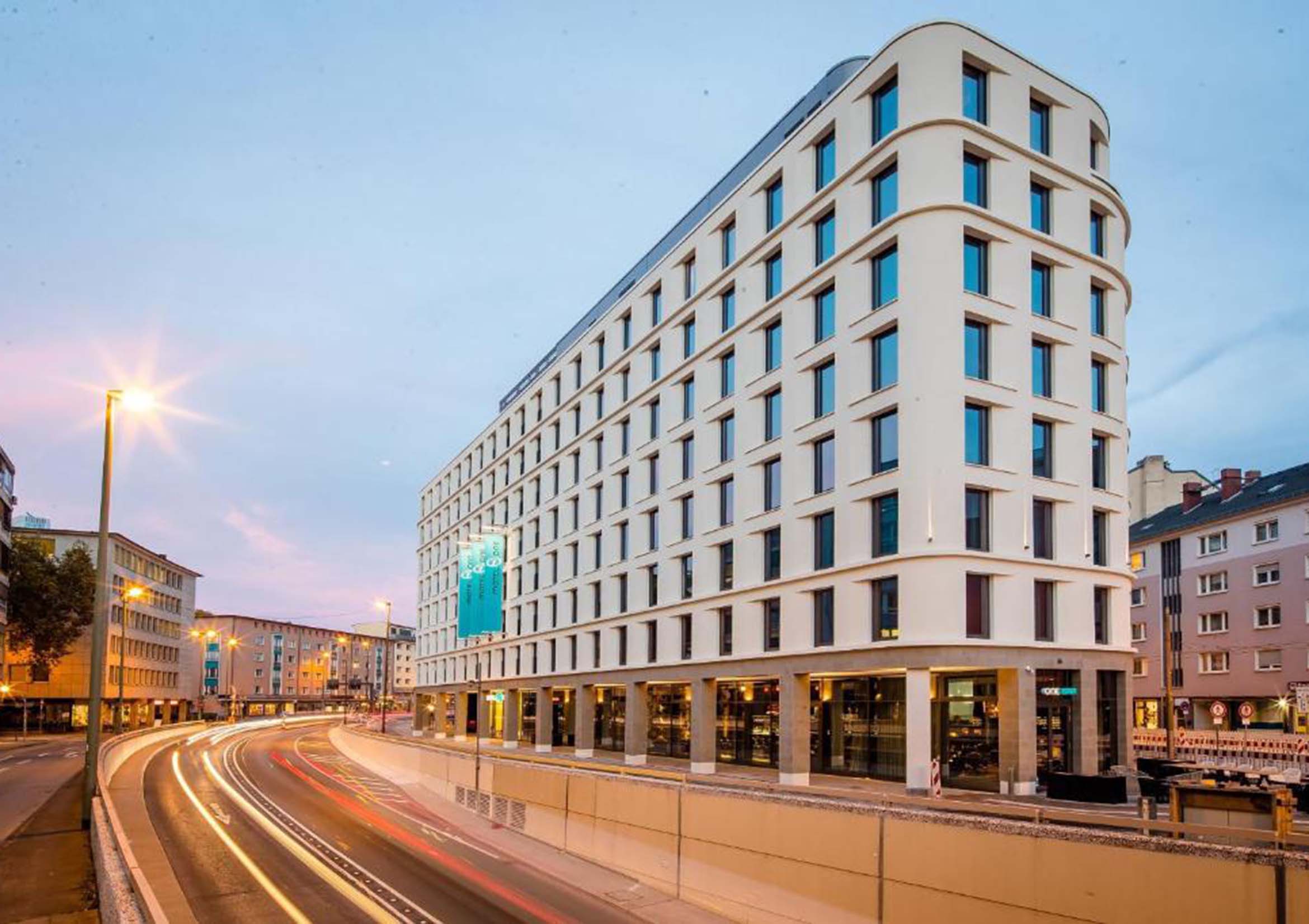 Affordable Hotels in Frankfurt That Offer Luxury on a Budget