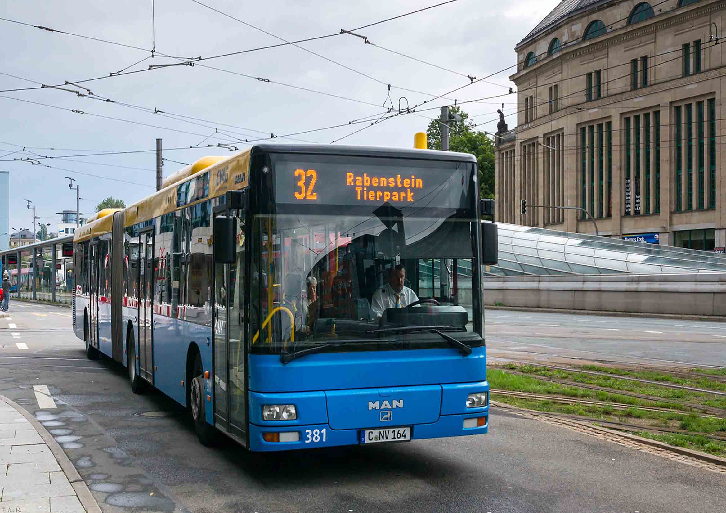 From the Airport to the City Center: The Ultimate Guide to the Most Convenient Ways to Travel in Chemnitz