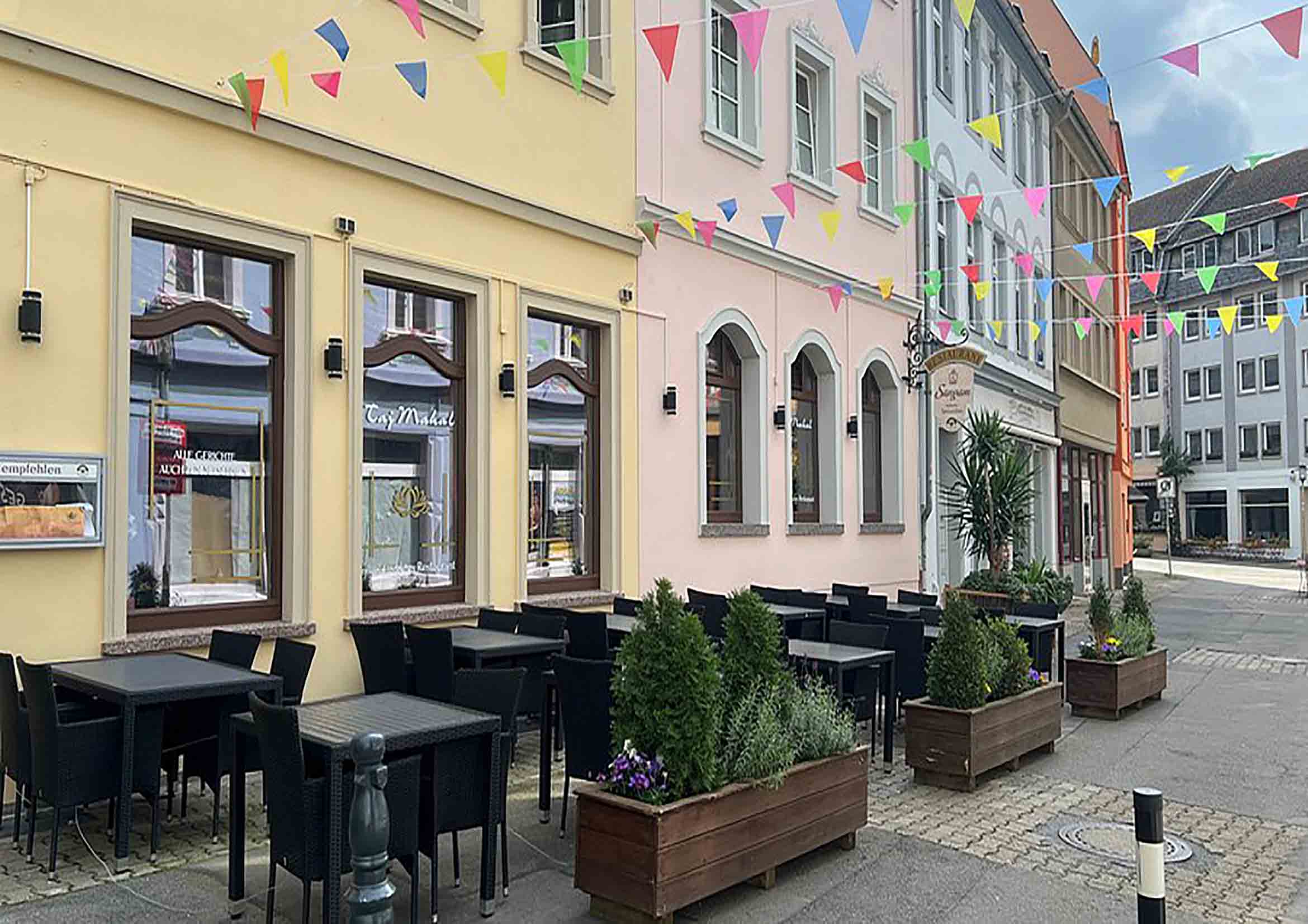 Romantic Dinner Spots: Enjoying a Cozy, Intimate Evening in Gera